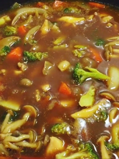雞肉蔬菜咖哩 的食譜成品照片