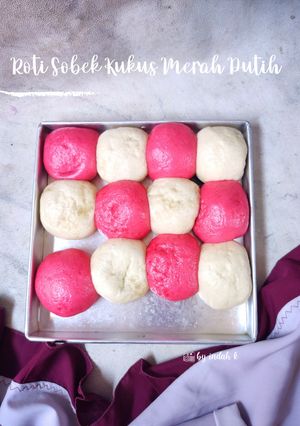 Foto resep Roti Sobek Kukus Merah Putih (Tanpa Telur)