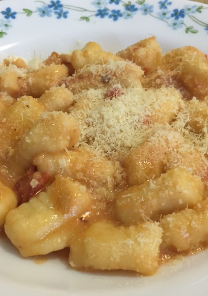 Una foto de Ñoquis de papa caseros! Para 2 platos abundantes