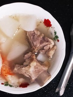 白蘿蔔排骨湯 的食譜成品照片