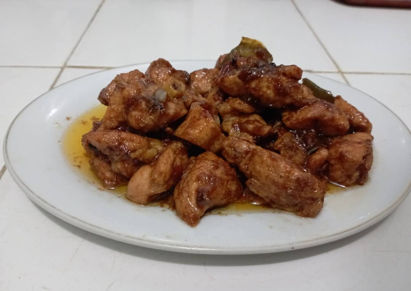 Ayam lada hitam Saori