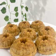 A picture of Bolu Pisang Keju Lumer.
