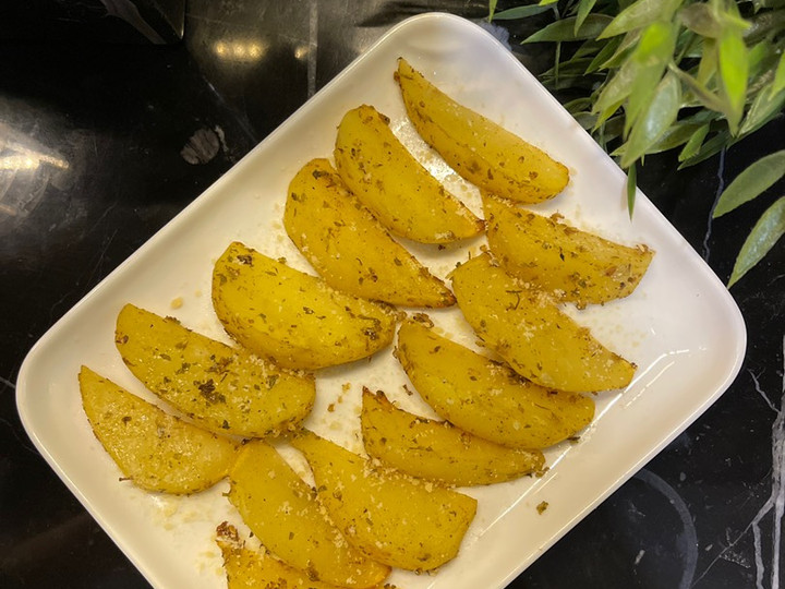 Bagaimana Membuat Baked Potato Wedges Anti Gagal