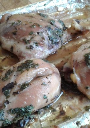 Una foto de Pollo a las finas hierbas
