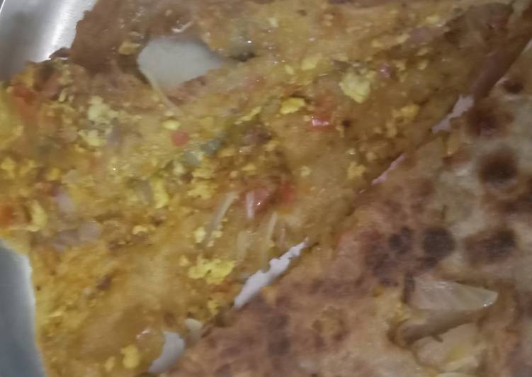 Paneer Bhurji Parantha