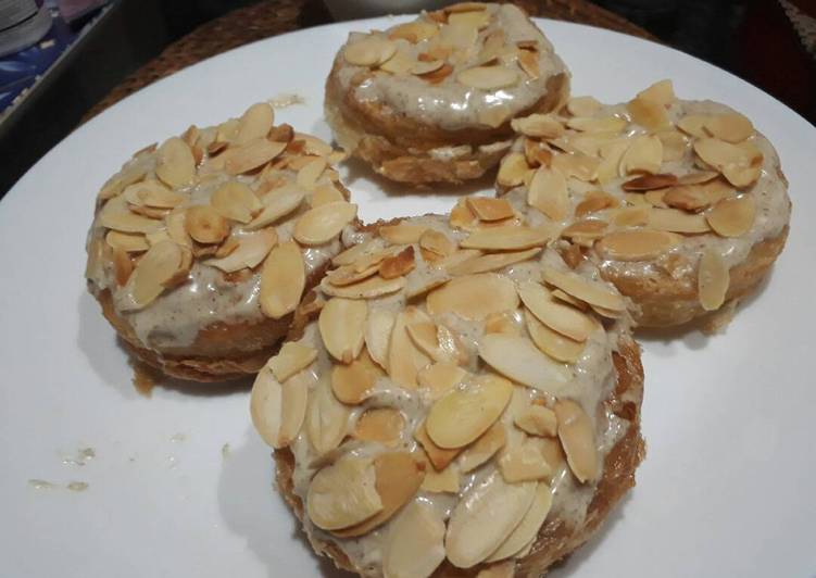 Cara Gampang Menyiapkan Cronut Tiramissu Almond ala J.Co, Bikin Ngiler