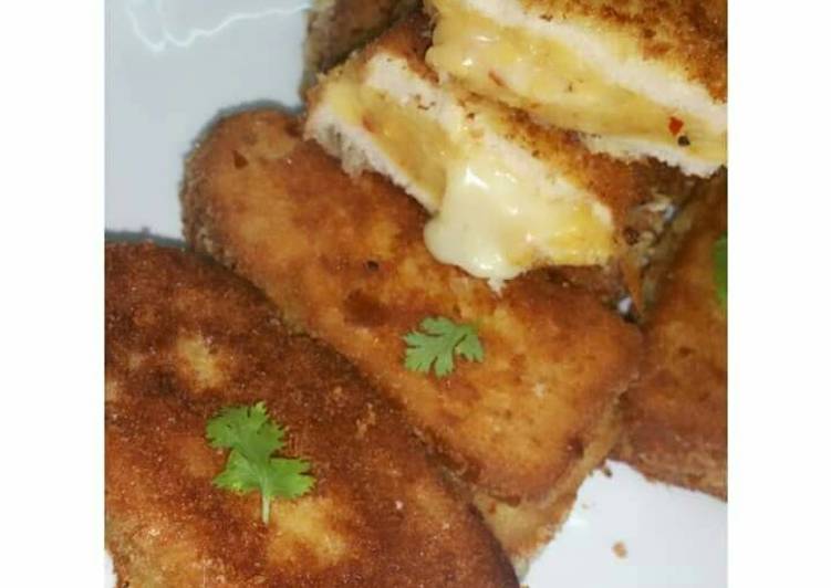 Recipe of Cheese potato sandwiches in A Minutes at Home