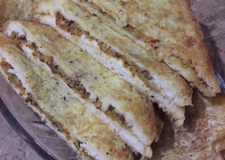 How to Make HOT Qeema Sandwiches by Mahi Ahsan Shah