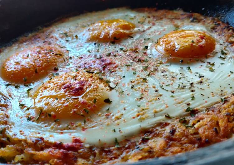 Easiest Way to Prepare Homemade Hash Brown with Baked Eggs