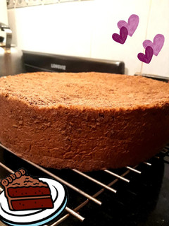 Una foto de Bizcochuelo de Chocolate 🥧🍫