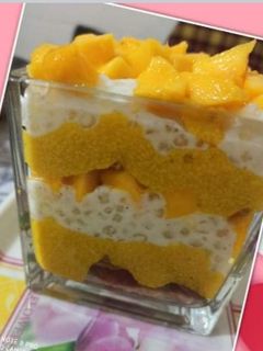 आम और साबूदाना का पुडिंग (aam aur sabudana ka pudding recipe in Hindi) रेसिपी मुख्य फोटो