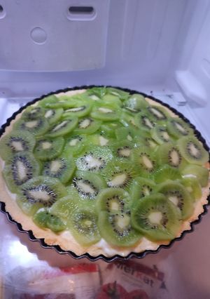 Una foto de Tartaleta o kuchen de kiwi ✨🦋