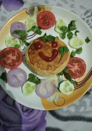 A picture of Veg mayonnaise burger.