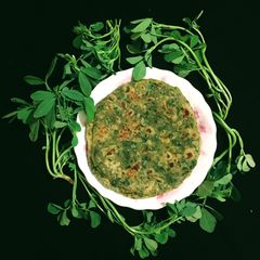 A picture of Methi Paratha.