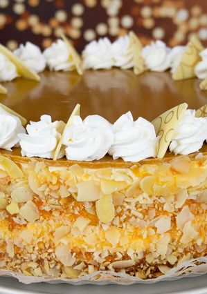 Mézes karamell torta recept fotója