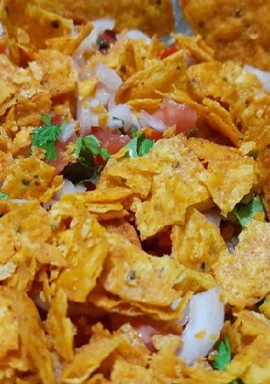 બરીતો બાઉલ (Burrito Bowl Recipe In Gujarati) રેસીપી મુખ્ય ફોટો
