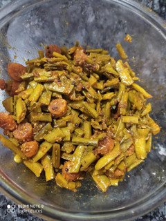 ग्वार फली और गट्टे की सब्जी (Gwar fali aur gatte ki sabzi recipe in hindi) रेसिपी मुख्य फोटो