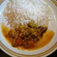 A picture of Fish with vegetables.