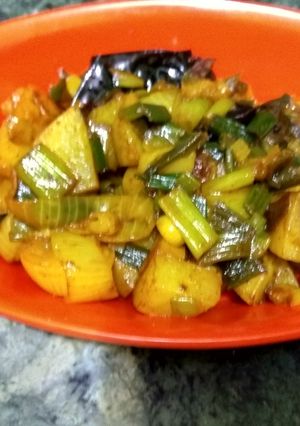 A picture of Spring Onion sabji.