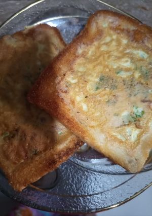 A picture of Crispy omelette toast.