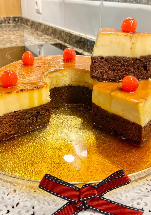 Una foto de Chocoflan
