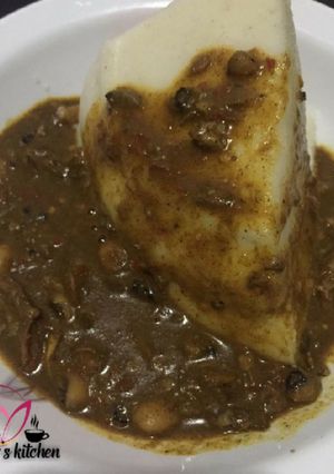 A picture of Tuwo miyan kuka.