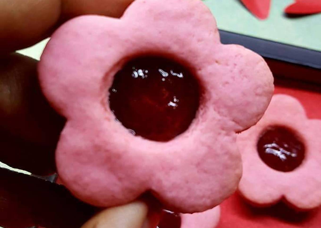Strawberry custard cookies (Pink Beauty)