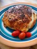 Hojaldre de Camembert con jamón y cebolla