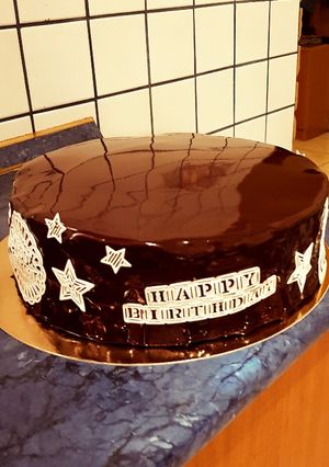 Tükörmázas csoki torta recept fotója