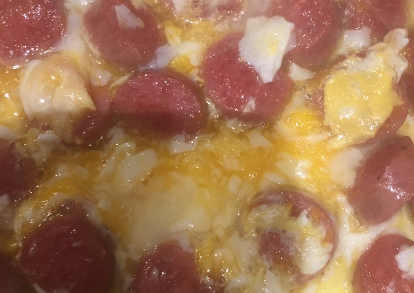 Huevos con salchicha<br />Comida express