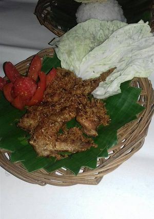 Foto resep Ayam serundeng simpel