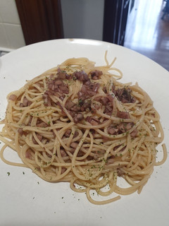 Una foto de Spaghetti con champiñones al ajillo