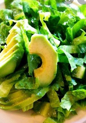 Una foto de Ensalada fantasía verde