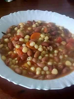 A picture of Githeri cooked with carrots.