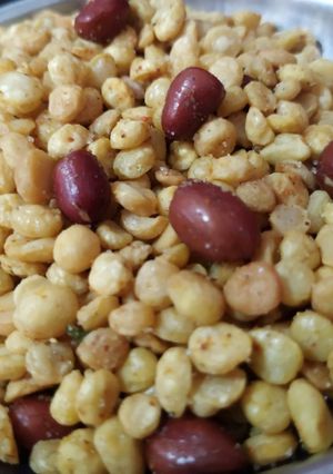 दाल मोठ(daal modh recipe in hindi) रेसिपी मुख्य फोटो