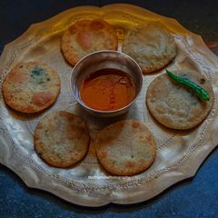 Bathua Aloo Kachori A picture of Bathua Aloo Kachori.
