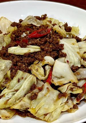 Foto resep Tumis Kol Daging Cincang 👍🏼👍🏼👍🏼