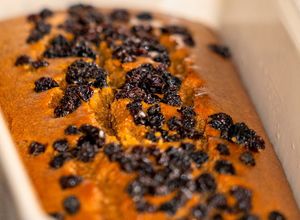 Foto di PlumCake di Grano Senatore Cappelli al Ribes Nero con Olio EVO e Yogurt di Soia