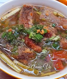 canh cá diếc