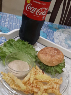 A picture of ZINGER BURGER WITH SPECIAL SAUCE 😋❤.