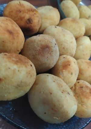 Una foto de Bombitas de queso facilísimas!!
