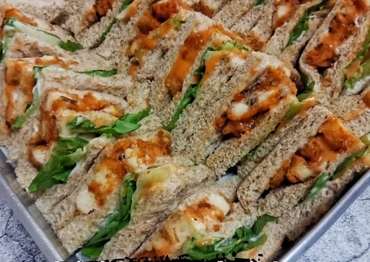 Resipi Wholemeal Chicken Sandwich oleh Narimah Othman - Cookpad