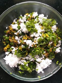 फरसबी+मोडची मटकी भाजी (farasbi ani mataki mix bhaji recipe in marathi) रेसिपी चे मुख्य फोटो 