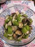 Clam with Patola