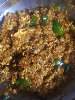 પનીર ભૂરજી(Paneer bhurji recipe in Gujarati) રેસીપી મુખ્ય ફોટો