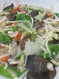 Tumis sawi samhong toge jamur kuping Vegan