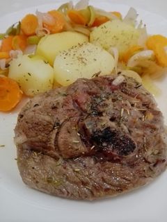 Una foto de Osobuco de pavo al horno