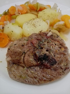 Una foto de Osobuco de pavo al horno