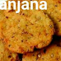 Punjabi masala mathri A picture of Punjabi masala mathri.