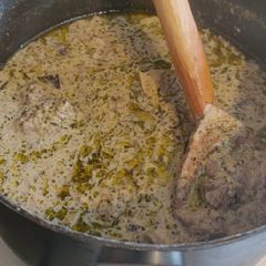 Kashmiri Lamb Yakhni (Lamb with Mint Yoghurt curry) A picture of Kashmiri Lamb Yakhni (Lamb with Mint Yoghurt curry).